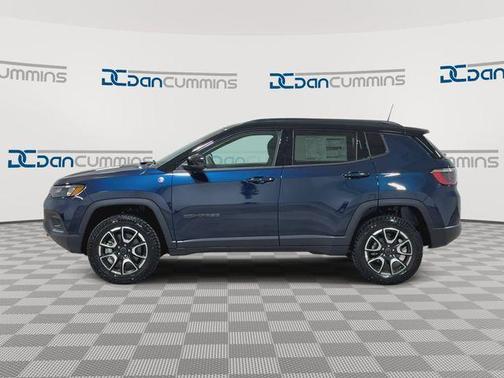 Fathom Blue Pearlcoat 2026 Jeep Compass Trailhawk