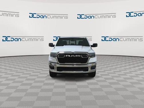 Bright White Clearcoat 2026 RAM 1500 Big Horn/Lone Star