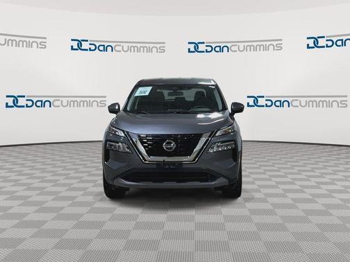 Gun Metallic 2021 Nissan Rogue SV