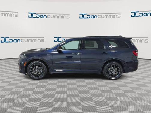 Night 2026 Dodge Durango GT HEMI V8