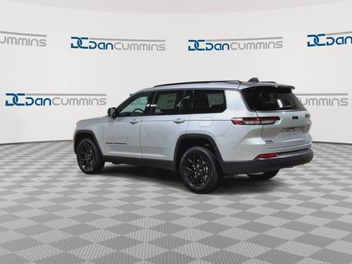 Silver Zynith 2026 Jeep Grand Cherokee L Laredo