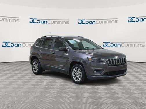Granite Crystal Clearcoat Metallic 2020 Jeep Cherokee Latitude Plus