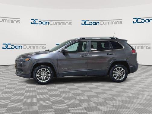 Granite Crystal Clearcoat Metallic 2020 Jeep Cherokee Latitude Plus