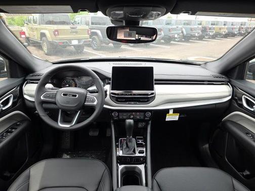 Diamond Black 2026 Jeep Compass Limited