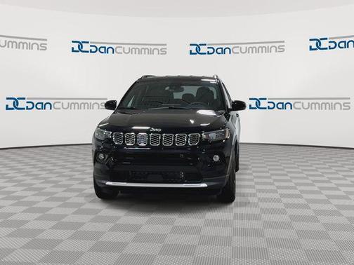 Diamond Black 2026 Jeep Compass Limited