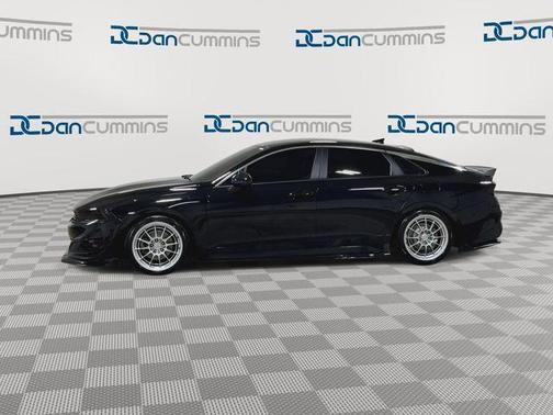 Ebony Black 2022 Kia K5 GT-Line