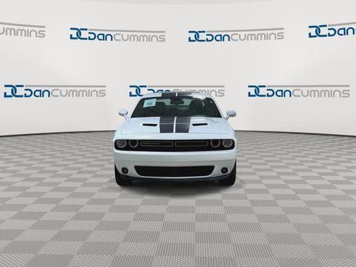 White Knuckle Clearcoat 2017 Dodge Challenger GT