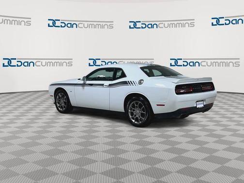 White Knuckle Clearcoat 2017 Dodge Challenger GT