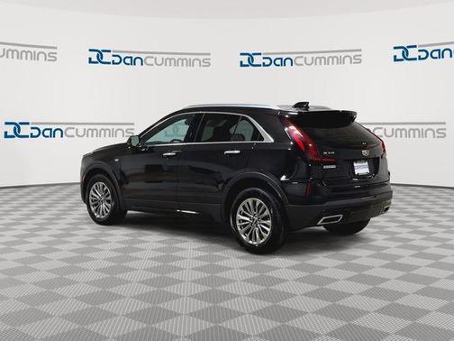 Stellar Black Metallic 2024 Cadillac XT4 Premium Luxury