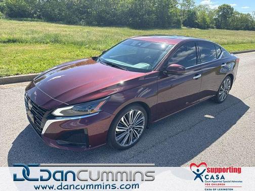 Garnet Pearl Me 2024 Nissan Altima 2.5 SL