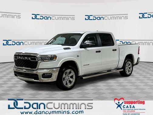 Bright White Clearcoat 2026 RAM 1500 Big Horn/Lone Star