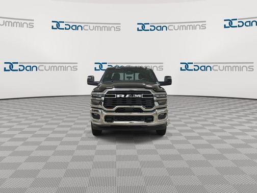 Diamond Black 2026 RAM 3500 Tradesman