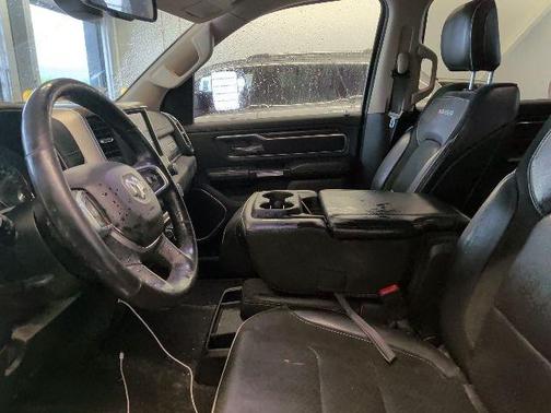 Flame Red Clearcoat 2019 RAM 1500 Laramie