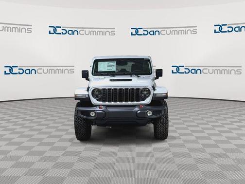 Bright White Clearcoat 2026 Jeep Wrangler Rubicon