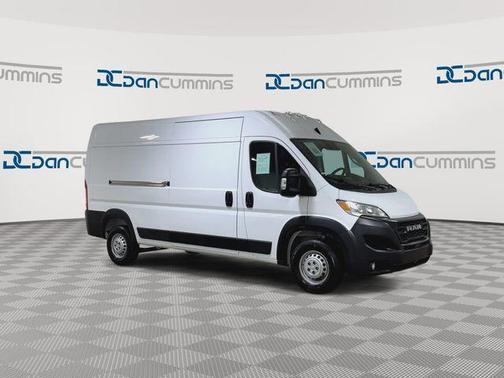 Bright White Clearcoat 2025 RAM ProMaster 3500 High Roof