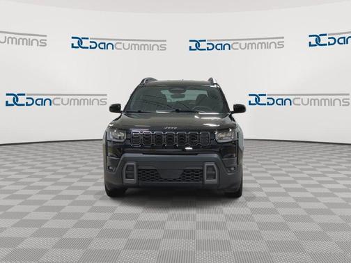 Diamond Black 2026 Jeep Cherokee LAREDO/LIMITED