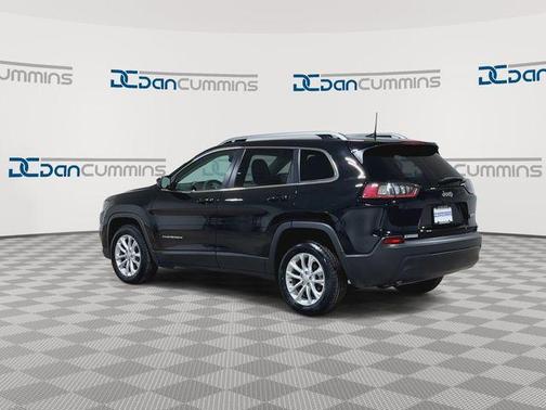 Diamond Black 2019 Jeep Cherokee Latitude