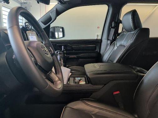 Granite Crystal Clearcoat Metallic 2024 RAM 1500 Limited