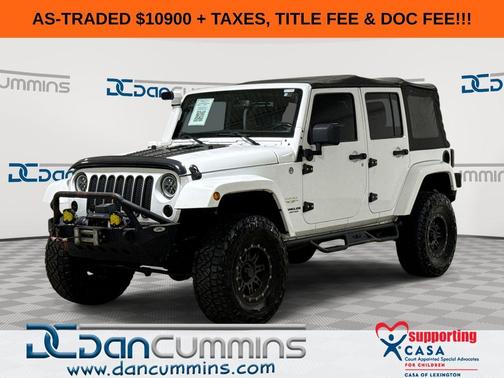 Bright White Clearcoat 2015 Jeep Wrangler Unlimited Sahara