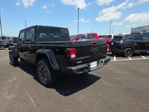 Black Clearcoat 2026 Jeep Gladiator Sport