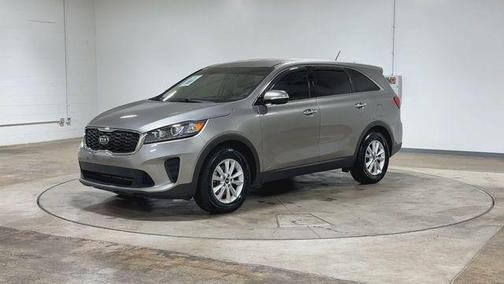 Titanium Silver 2019 Kia Sorento LX