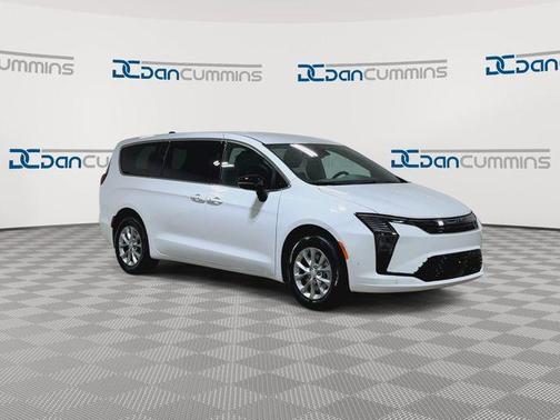 Bright White 2027 Chrysler Pacifica SELECT