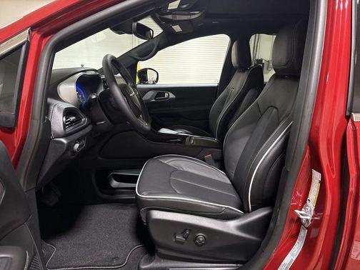 Red 2026 Chrysler Pacifica Limited