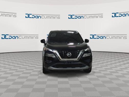 Super Black 2021 Nissan Rogue SV
