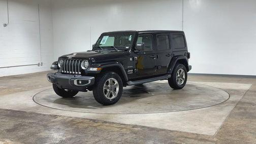 Black Clearcoat 2018 Jeep Wrangler Unlimited Sahara