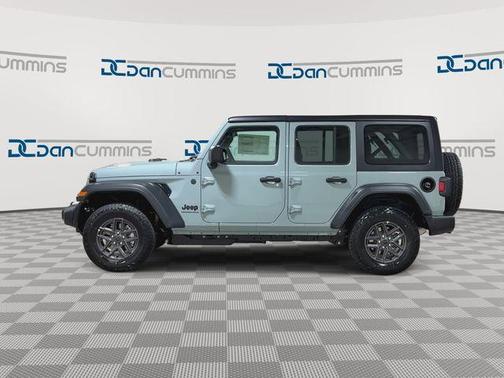 Earl Clearcoat 2026 Jeep Wrangler Sport