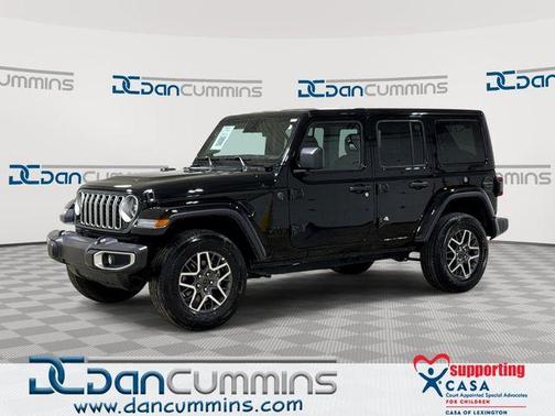 Black Clearcoat 2025 Jeep Wrangler Sahara