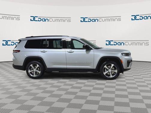 Silver Zynith 2026 Jeep Grand Cherokee L Limited