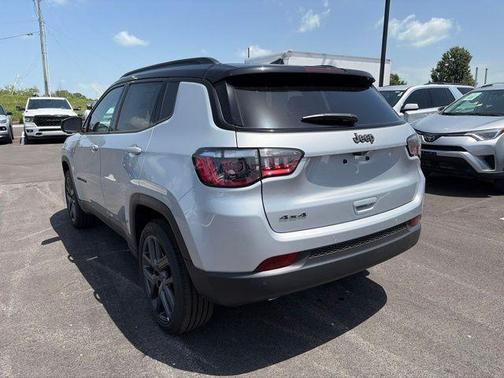 Silver Zynith 2026 Jeep Compass Limited