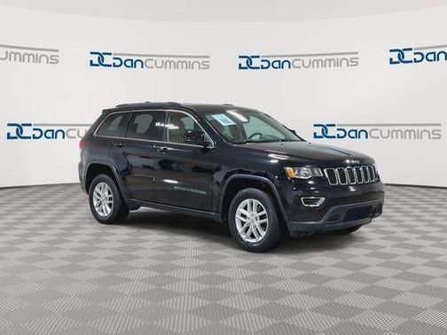 Diamond Black 2017 Jeep Grand Cherokee Laredo