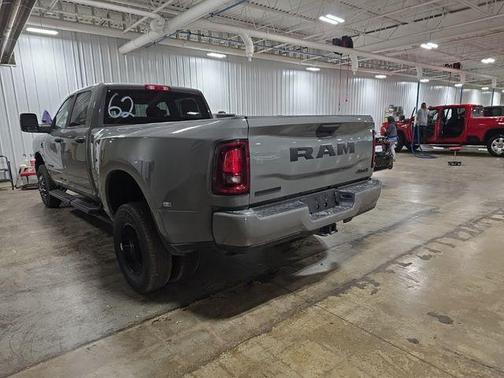 Ceramic Gray Clearcoat 2026 RAM 3500 Big Horn