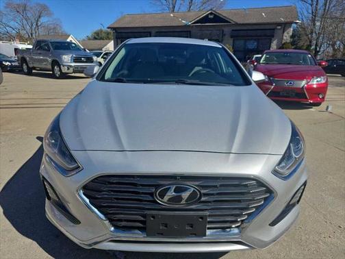 2019 Hyundai SONATA SE