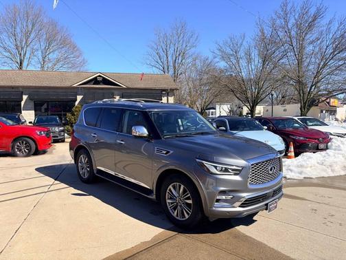 2018 INFINITI QX80 Base