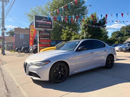 Lunare White Metallic 2020 Alfa Romeo Giulia Base