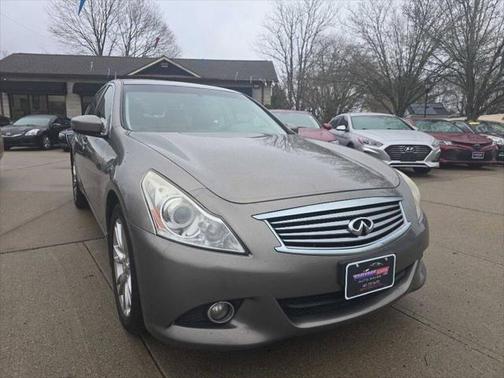 2011 INFINITI G37x Base