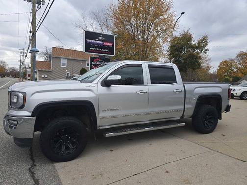 2018 GMC Sierra 1500 SLT