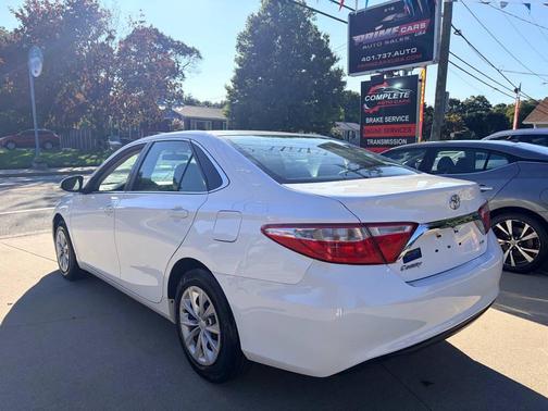 Super White 2017 Toyota Camry LE