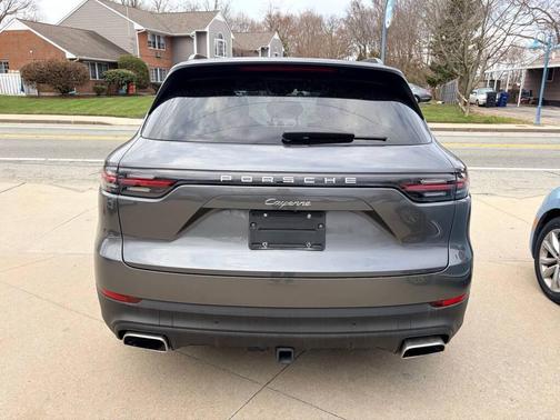 2020 Porsche Cayenne Cayenne