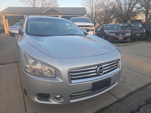 2012 Nissan Maxima SV
