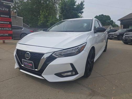 WHITE 2023 Nissan Sentra SR