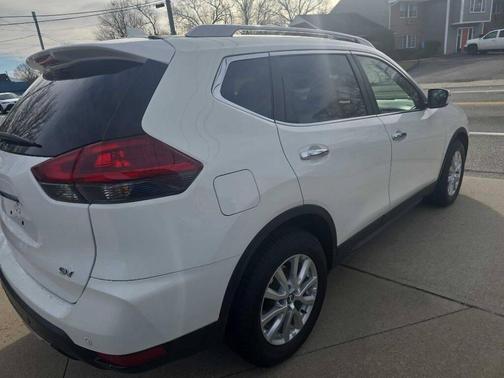 2019 Nissan Rogue SV