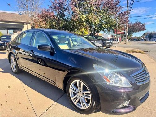 2012 INFINITI G37x Base