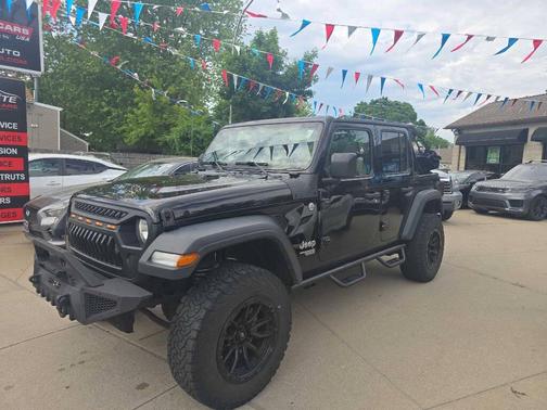 Black Clearcoat 2018 Jeep Wrangler Unlimited Sport