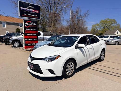 Super White 2014 Toyota Corolla L