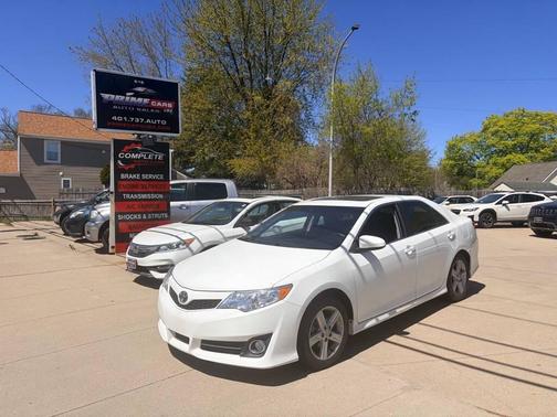 WHITE 2012 Toyota Camry BASE