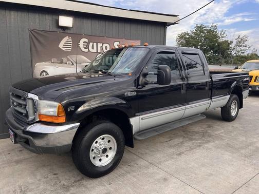 1999 Ford F-250 Lariat Crew Cab